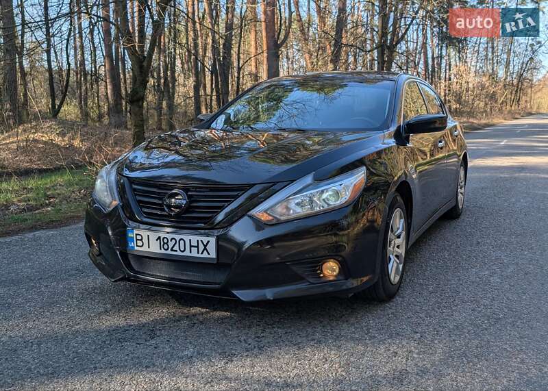 Nissan Altima (2016)