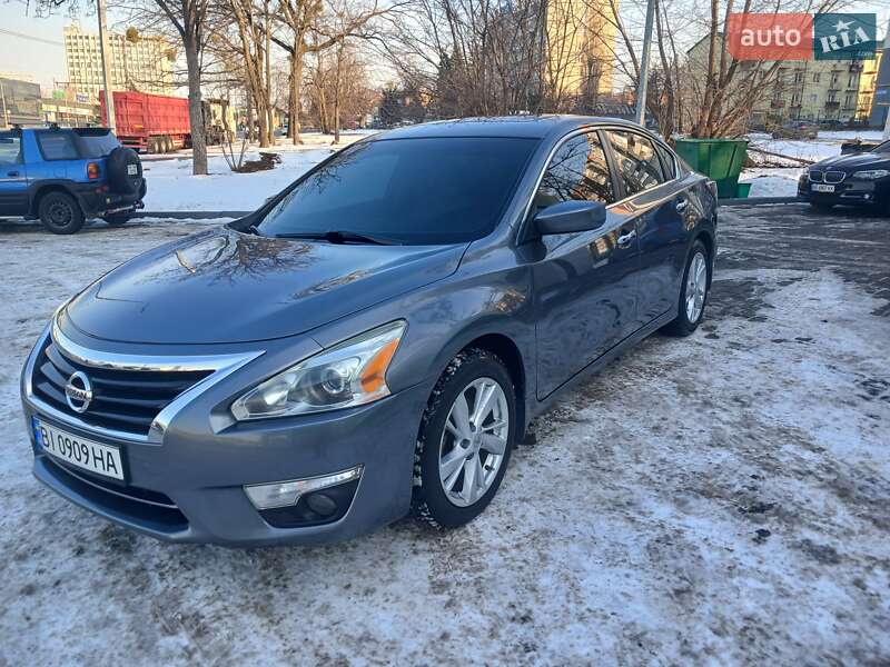 Nissan Altima (2015)
