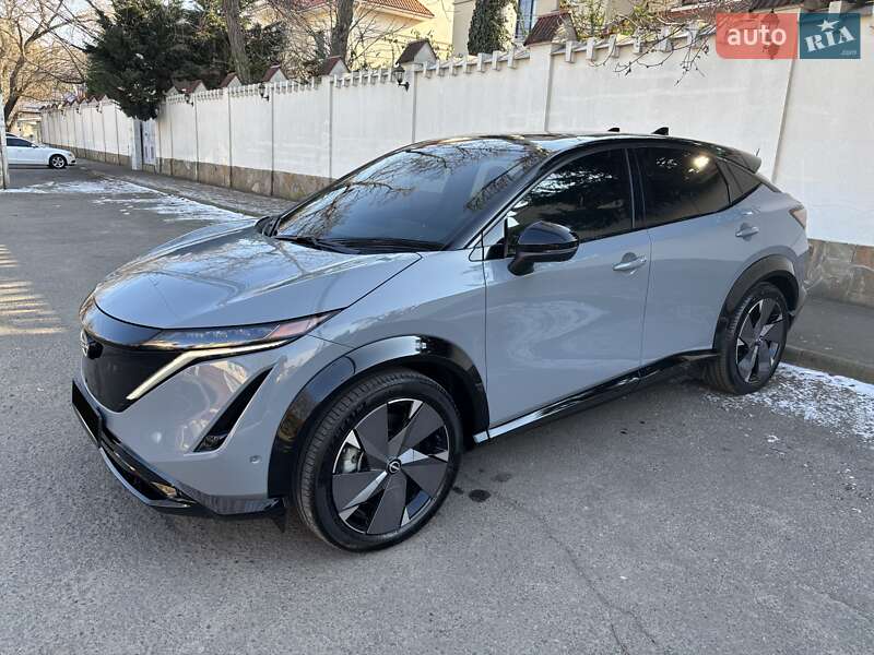 Nissan Ariya (2023)