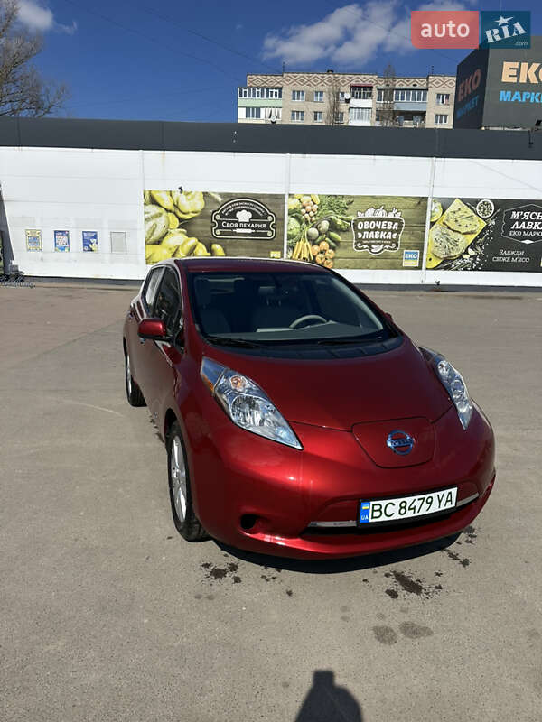 Nissan Leaf (2015)
