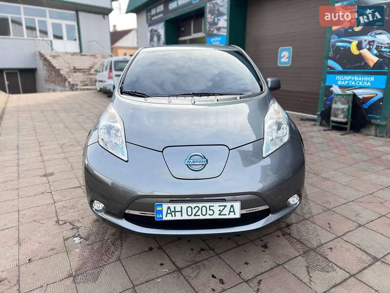 Nissan Leaf (2014)