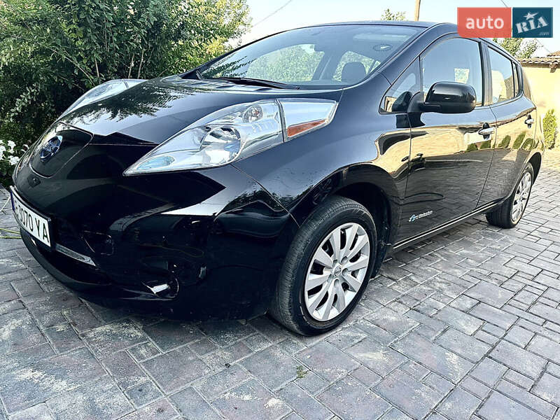 Nissan Leaf (2013)