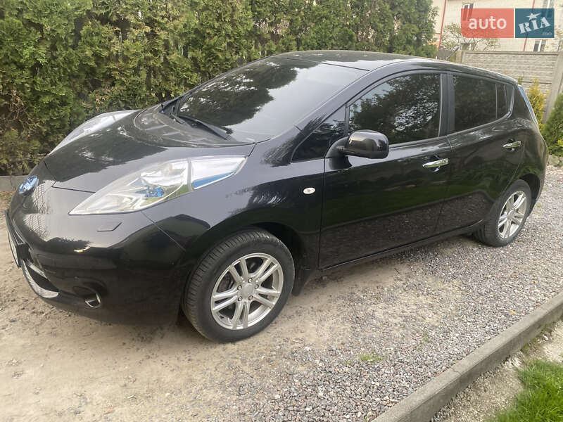 Nissan Leaf (2013)