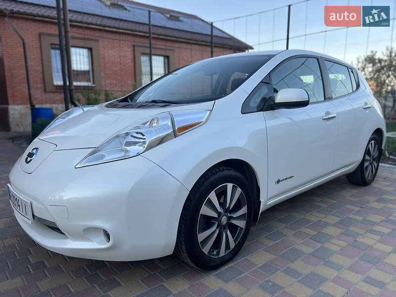 Nissan Leaf (2015)