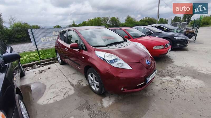 Nissan Leaf (2012)