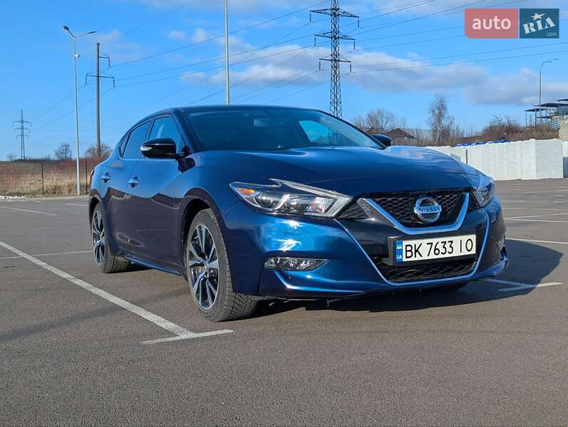 Nissan Maxima (2018)