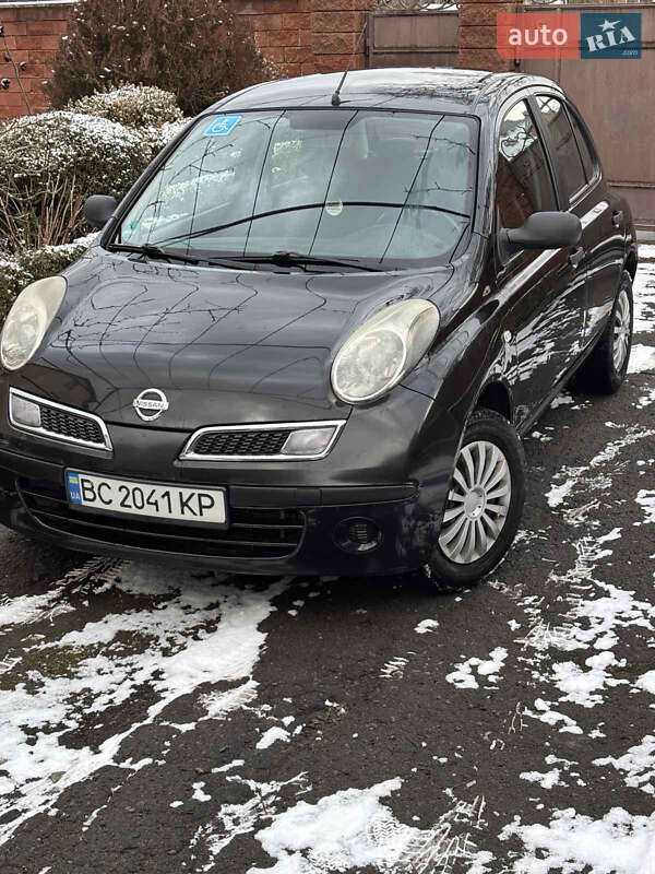 Nissan Micra (2009)