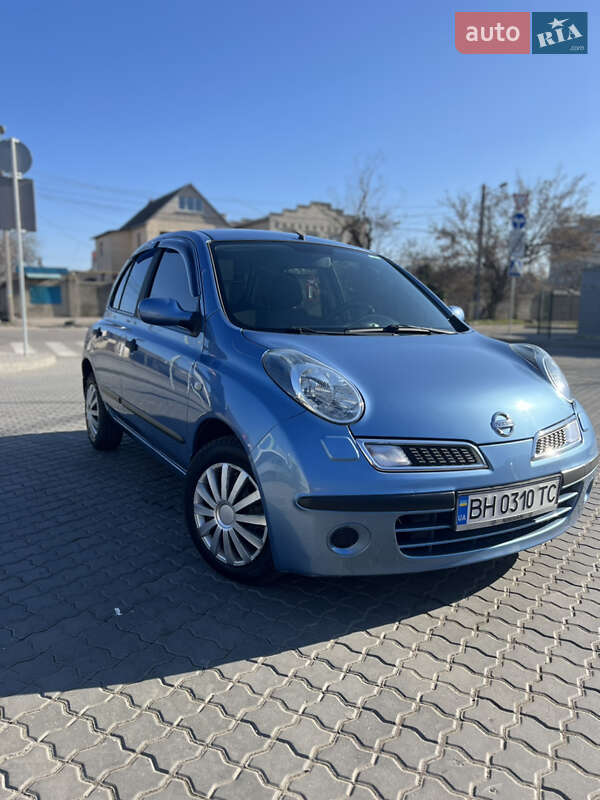 Nissan Micra (2007)