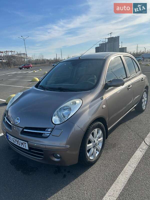 Nissan Micra (2006)