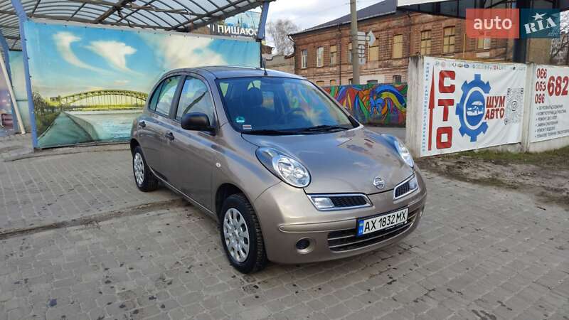 Nissan Micra (2009)