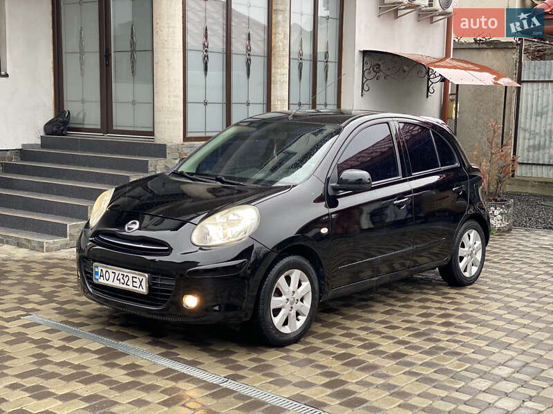 Nissan Micra (2011)