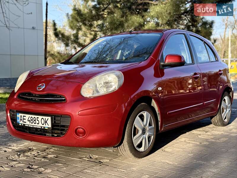 Nissan Micra (2012)