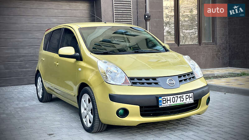 Nissan Note (2006)