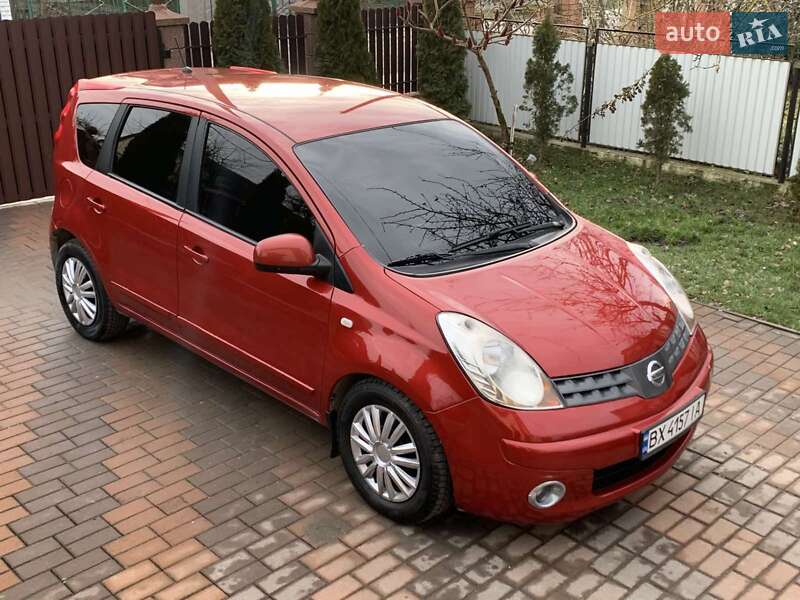 Nissan Note (2008)