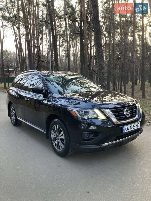 Nissan Pathfinder (2017)