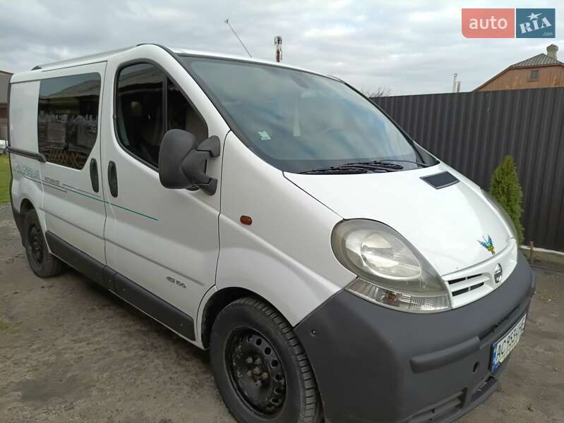 Nissan Primastar (2003)