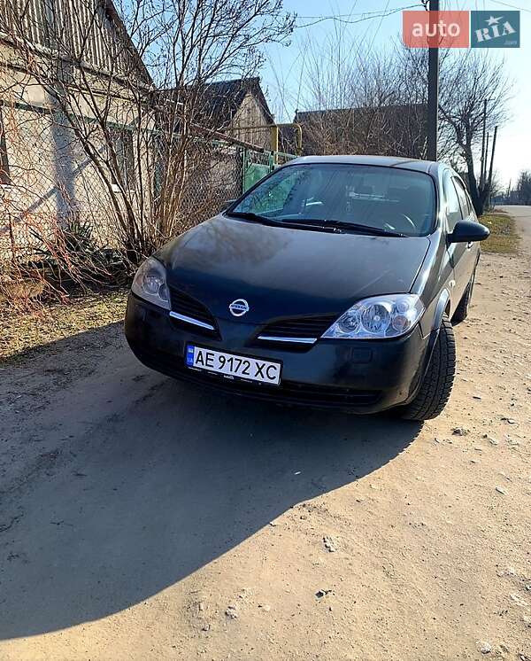 Nissan Primera (2002)