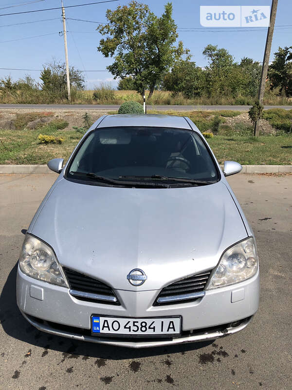 Nissan Primera (2002)