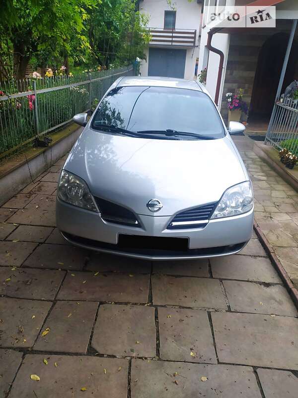 Nissan Primera (2003)