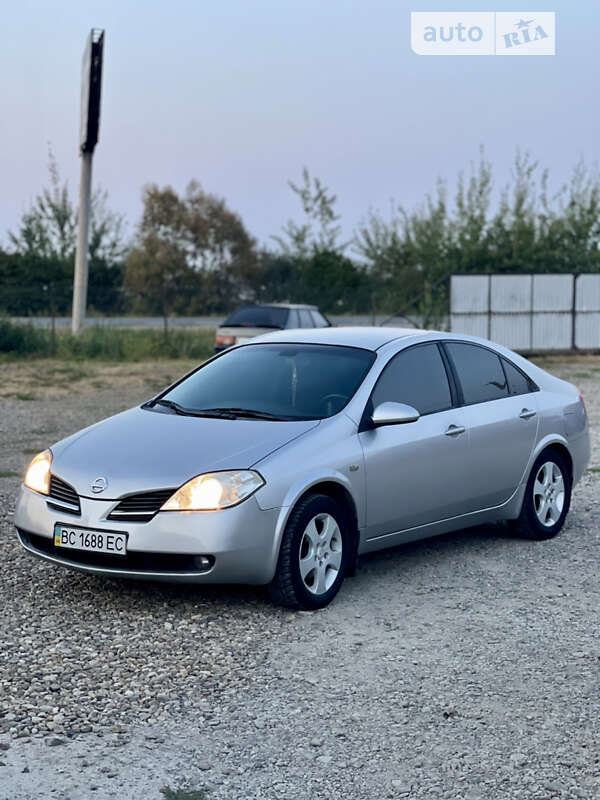 Nissan Primera (2003)