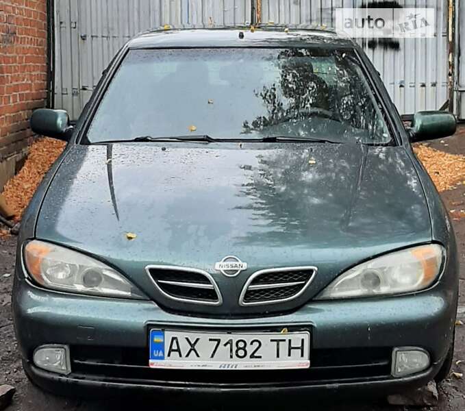 Nissan Primera (2000)
