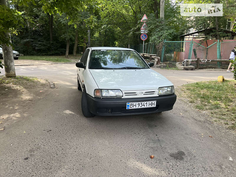 Nissan Primera (1995)