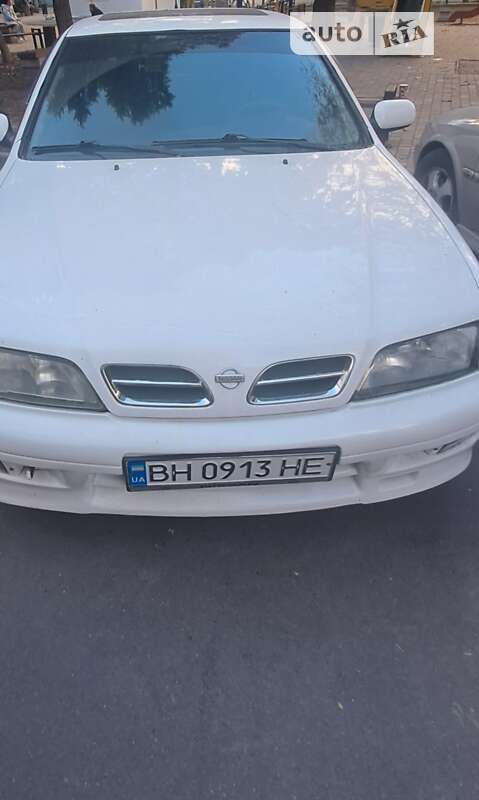 Nissan Primera (1996)