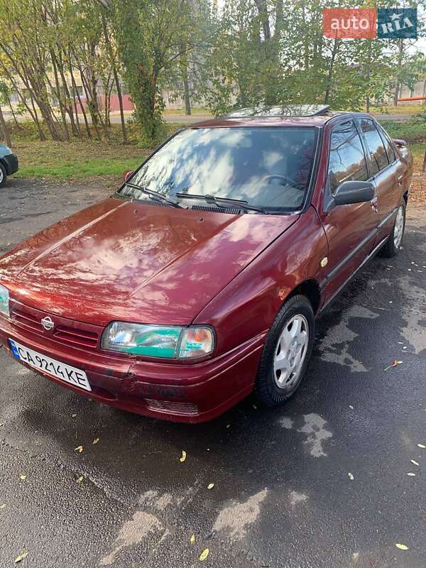 Nissan Primera (1993)