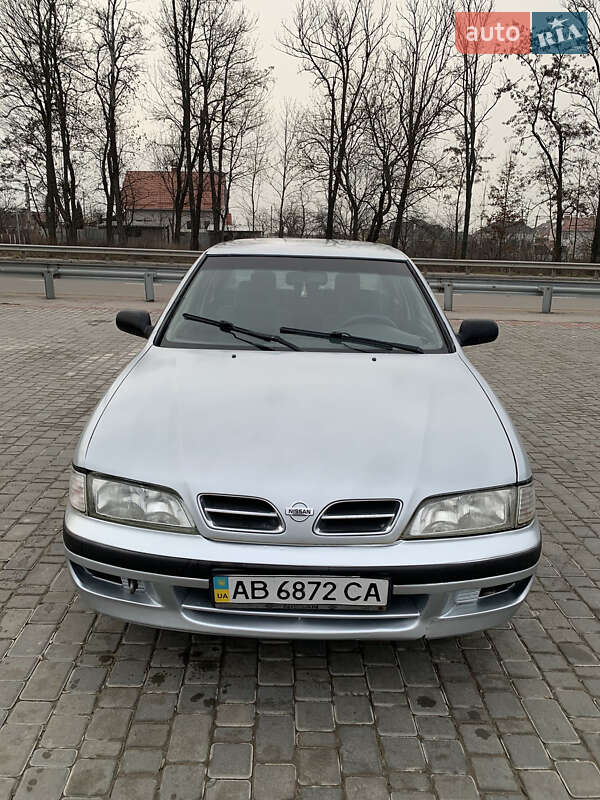 Nissan Primera (1998)