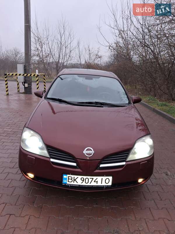 Nissan Primera (2003)