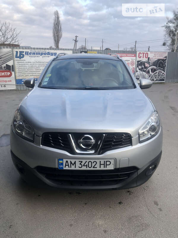 Nissan Qashqai+2 (2012)