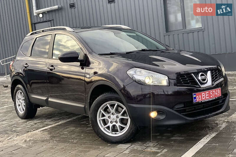 Nissan Qashqai+2 (2010)