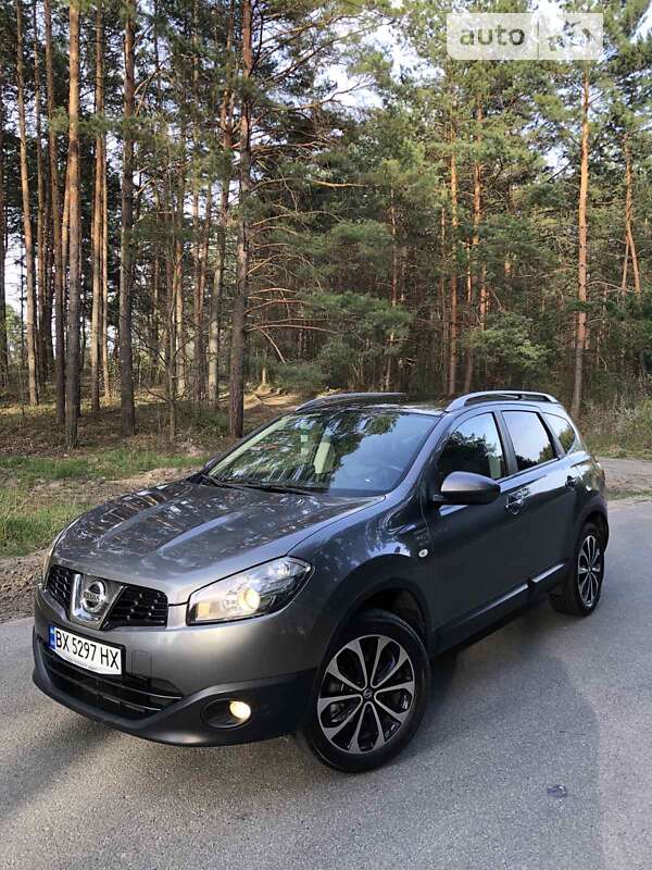 Nissan Qashqai+2 (2011)