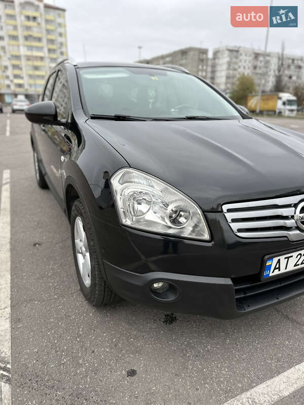 Nissan Qashqai+2 (2009)