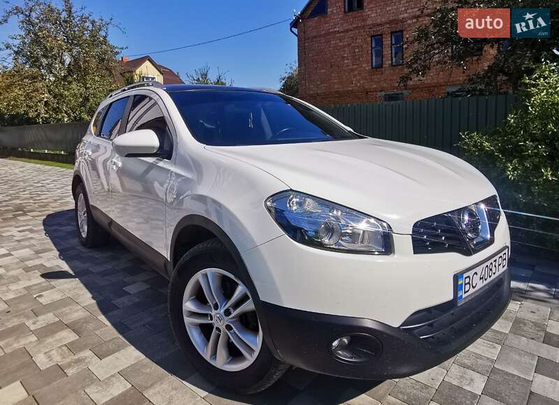 Nissan Qashqai+2 (2010)