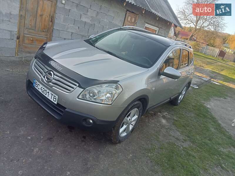 Nissan Qashqai+2 (2009)