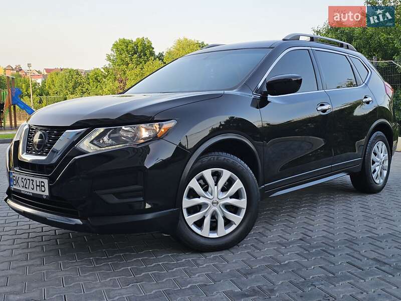 Nissan Rogue (2018)
