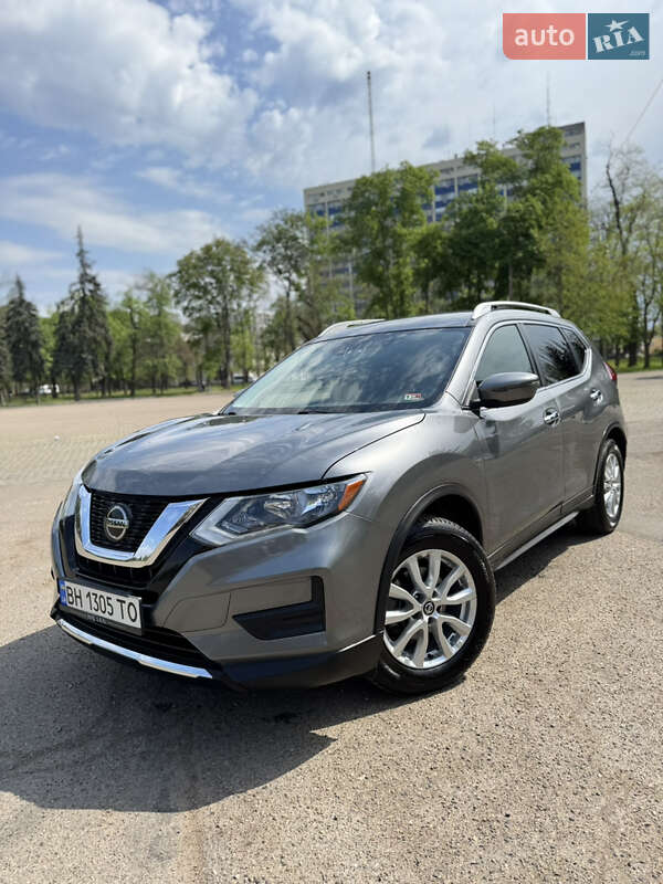Nissan Rogue (2018)