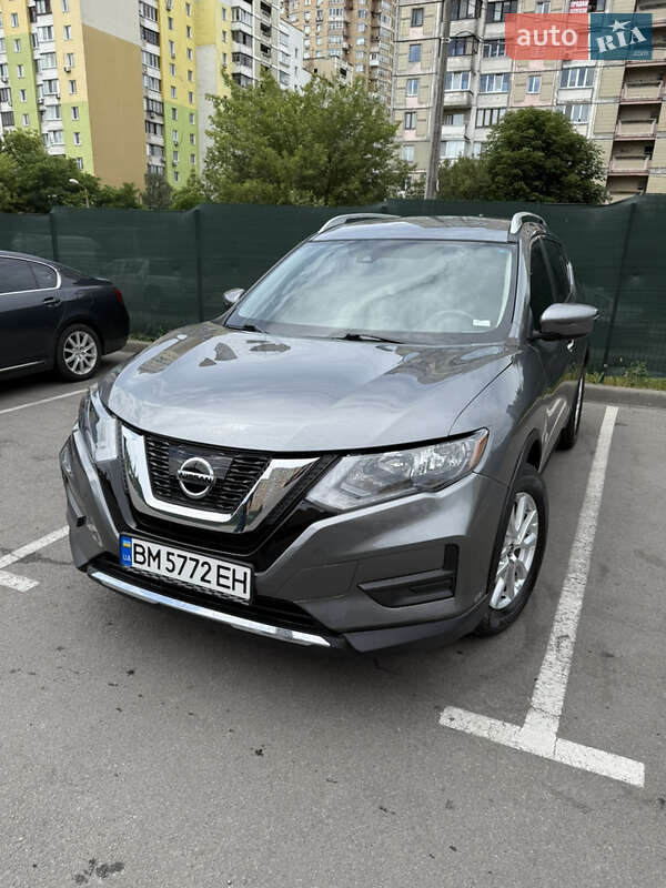 Nissan Rogue (2019)
