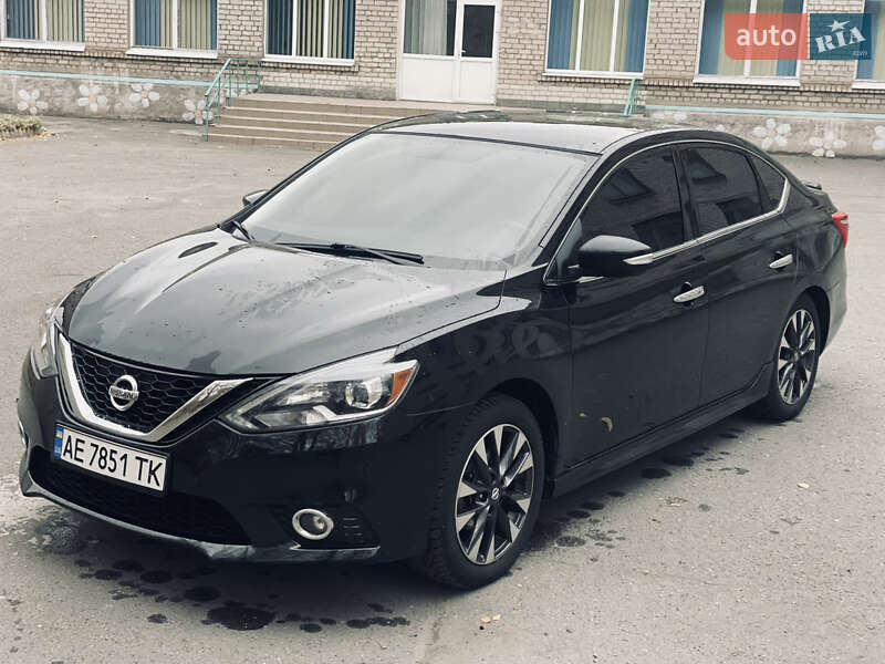 Nissan Sentra (2016)