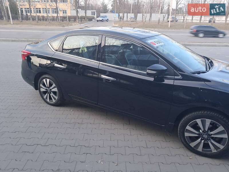 Nissan Sentra (2018)