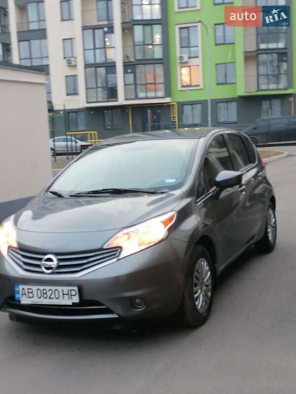 Nissan Versa (2016)