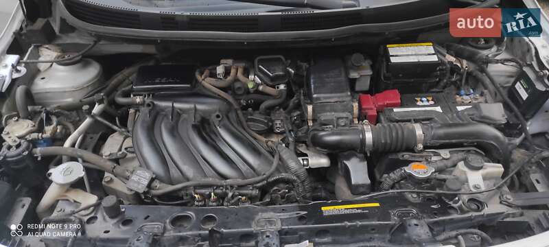 Nissan Versa (2017)