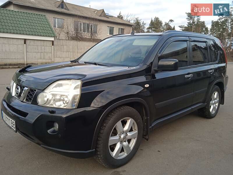 Nissan X-trail (2008)