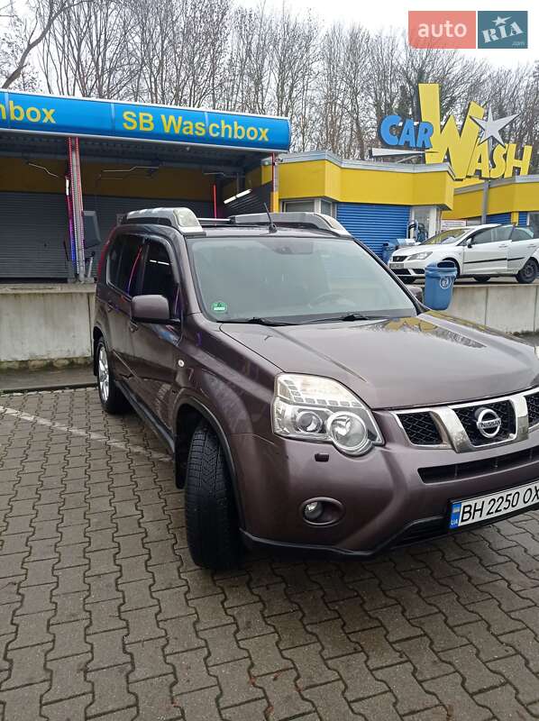 Nissan X-trail (2011)