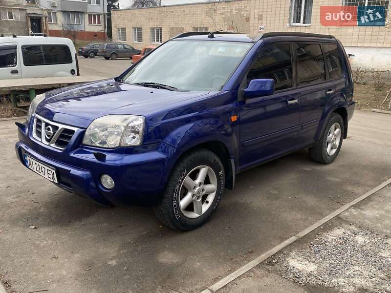 Nissan X-trail (2002)