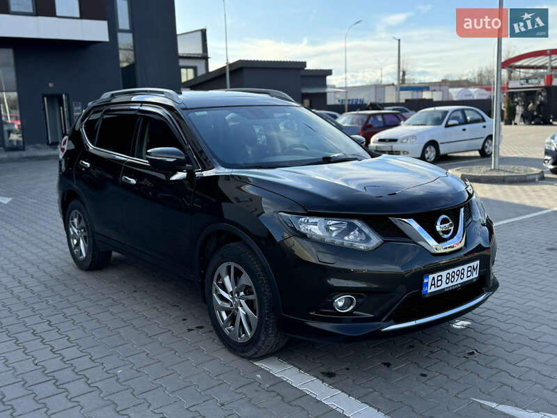 Nissan X-trail (2017)