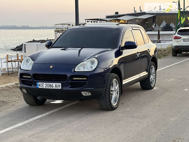 Porsche Cayenne (2003)