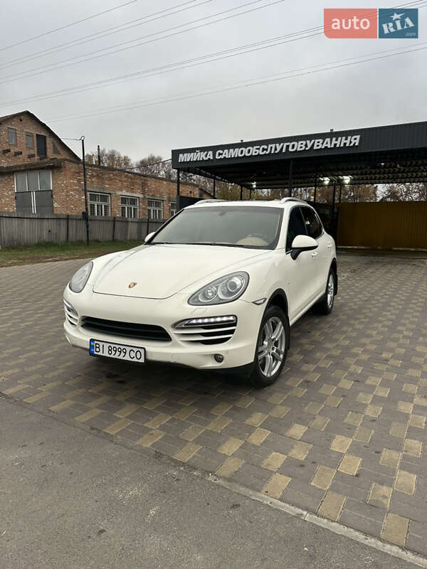 Porsche Cayenne (2010)