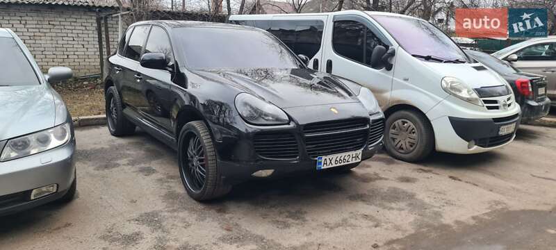 Porsche Cayenne (2006)